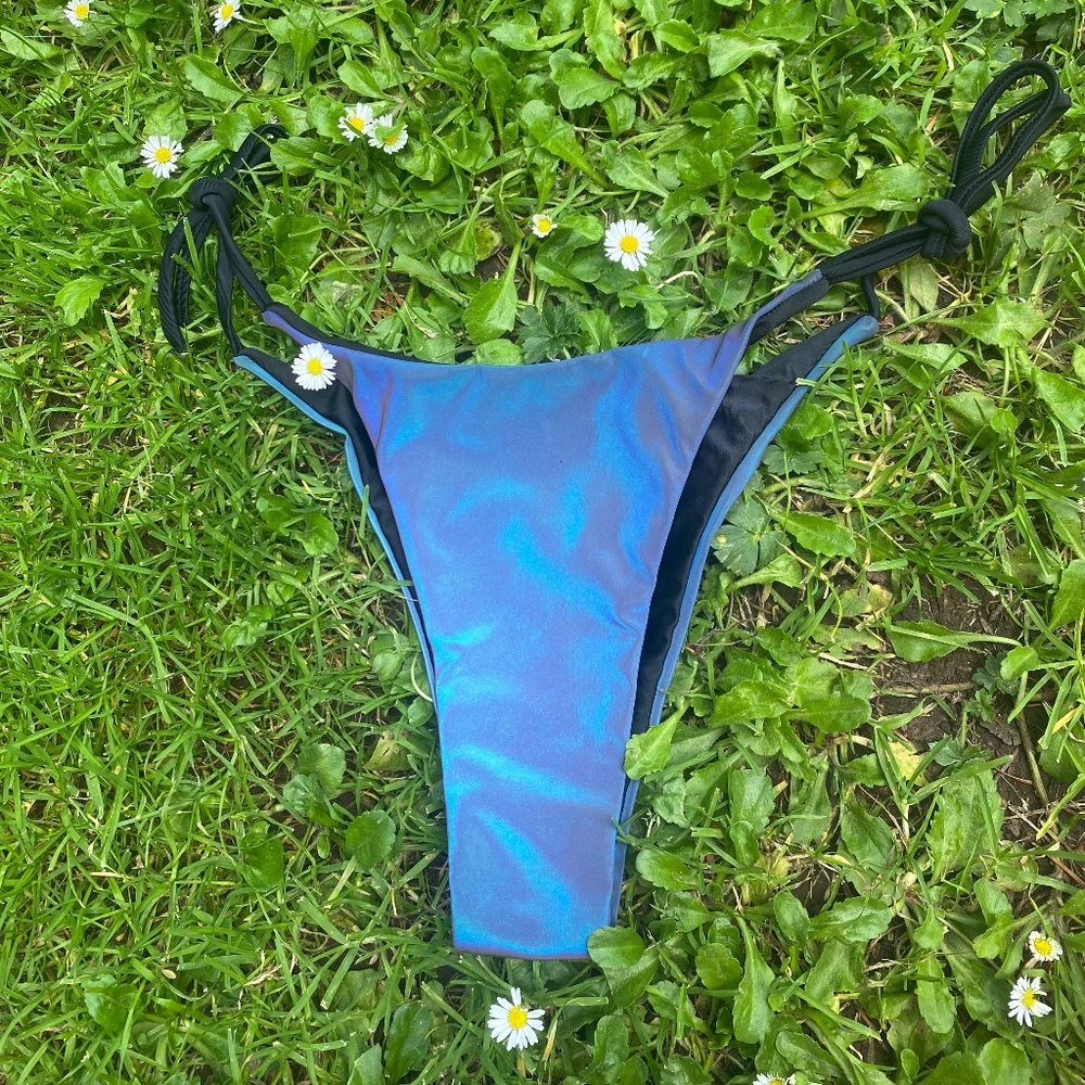 Moonshine Bikini - Picture 12 of 12